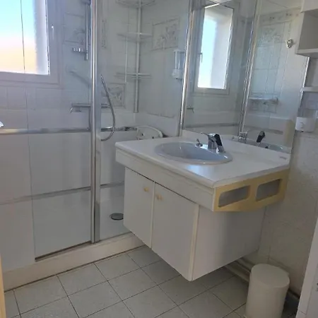 Belle Maison Familiale Proche De La Gare Ou Cure Thermale *