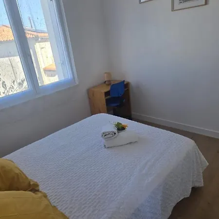 Belle Maison Familiale Proche De La Gare Ou Cure Thermale *
